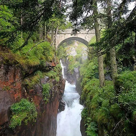 Daire 2p Au Centre De Cauterets, Balcon Sud - Fr-1-234-130 Cauterets